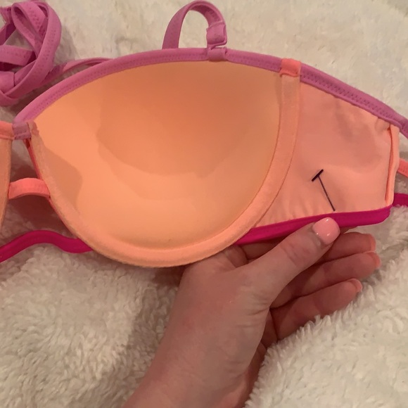 NWOT-Victoria’s Secret ombré halter tie bikini top - Picture 8 of 15